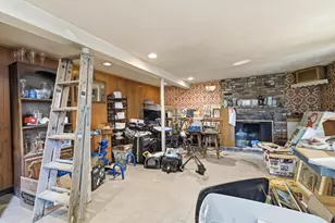 377 Summer St, Weymouth, MA 02188 - Photo 21