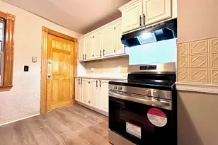 22 Pompeii St, Boston, MA 02119 - Photo 5