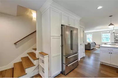 137 Rosebriar Avenue, South Kingstown, RI 02879 - Photo 17