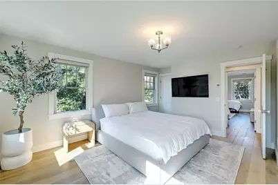137 Rosebriar Avenue, South Kingstown, RI 02879 - Photo 21