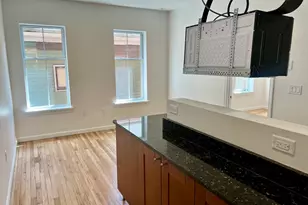 257 Pleasant St, Worcester, MA 01609 - Photo 15