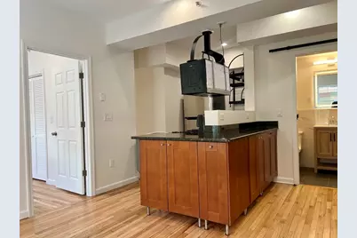 257 Pleasant St #8, Worcester, MA 01609 - Photo 5