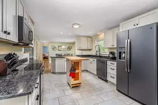 17 Fairview, Ashburnham, MA 01430 - Photo 3