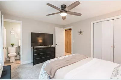 217 Pleasant St, East Longmeadow, MA 01028 - Photo 27