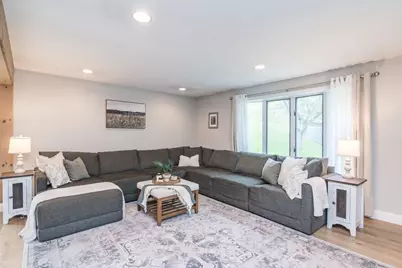 217 Pleasant St, East Longmeadow, MA 01028 - Photo 9