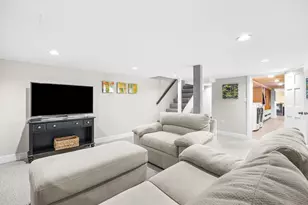 39 Church St, Weston, MA 02493 - Photo 23