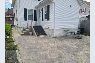 114 Rounds St, New Bedford, MA 02740 - Photo 3