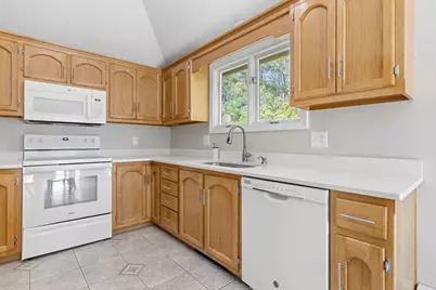 25 Towpath Dr, Wilmington, MA 01887 - Photo 31