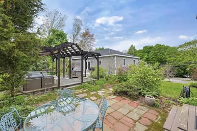 211 Mendon St, Hopedale, MA 01747 - Photo 39