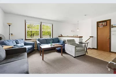 390 State St, Amherst, MA 01002 - Photo 9