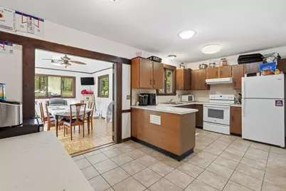 390 State St, Amherst, MA 01002 - Photo 11