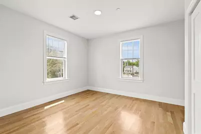 4 Wakefield Ave #4, Wakefield, MA 01880 - Photo 23