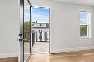 4 Wakefield Ave, Wakefield, MA 01880 - Photo 17