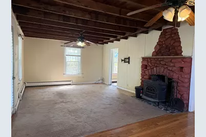 6 Milford St, Amherst, NH 03301 - Photo 9