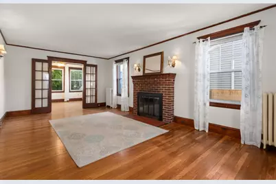 132 Dale St, Waltham, MA 02451 - Photo 5