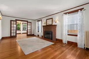 132 Dale St, Waltham, MA 02451 - Photo 5
