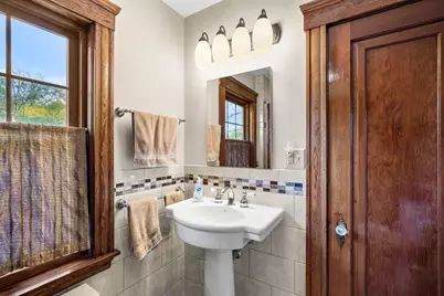 76 Elm St, Medford, MA 02155 - Photo 29