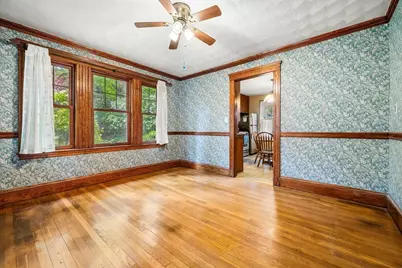 76 Elm St, Medford, MA 02155 - Photo 15