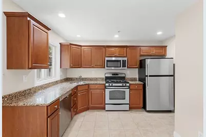 400 Justin Dr #1, Weymouth, MA 02188 - Photo 11