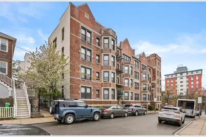 26 Commonwealth Ter #19, Boston, MA 02135 - Photo 1