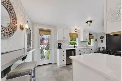 26 Coolidge Ave, Weymouth, MA 02188 - Photo 11