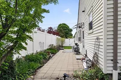 26 Coolidge Ave, Weymouth, MA 02188 - Photo 35