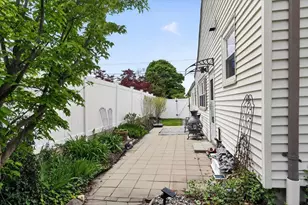 26 Coolidge Ave, Weymouth, MA 02188 - Photo 35