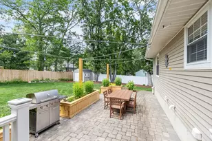 28 Vinal St, Hudson, MA 01749 - Photo 25