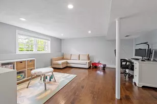 28 Vinal St, Hudson, MA 01749 - Photo 17