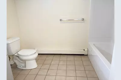 99 Garfield Ave #B, Woburn, MA 01801 - Photo 9