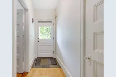 52 Waterhouse Street #52, Somerville, MA 02144 - Photo 3