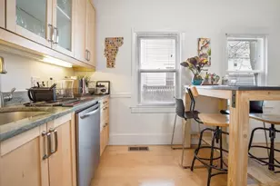 52 Waterhouse St, Somerville, MA 02144 - Photo 15