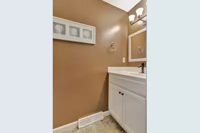 283 East Main #16, Norton, MA 02766 - Photo 31