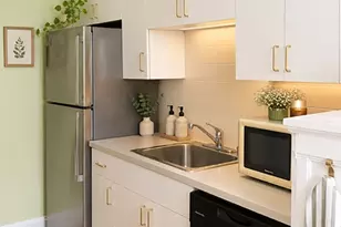 100 Madison Ave, Newton, MA 02460 - Photo 3