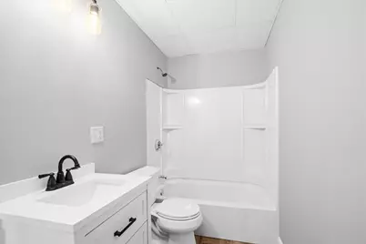 4 Howland Terrace, Worcester, MA 01602 - Photo 7