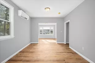 4 Howland Terrace, Worcester, MA 01602 - Photo 9