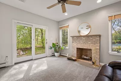 9 Arrowhead Ln, Franklin, MA 02038 - Photo 7