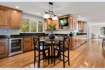 9 Arrowhead Ln, Franklin, MA 02038 - Photo 5