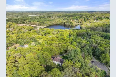 9 Arrowhead Ln, Franklin, MA 02038 - Photo 3