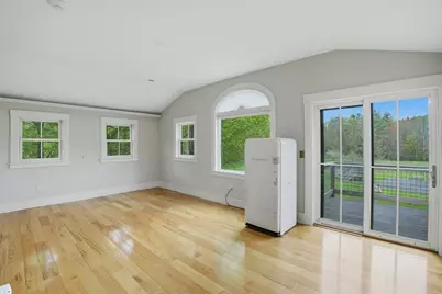 26 Main St, Hubbardston, MA 01452 - Photo 25