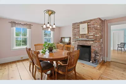 26 Main St, Hubbardston, MA 01452 - Photo 11