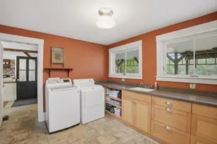 26 Main St, Hubbardston, MA 01452 - Photo 13