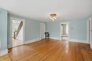 26 Main St, Hubbardston, MA 01452 - Photo 15