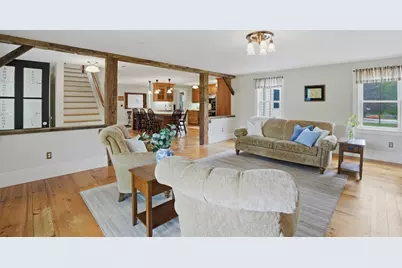 26 Main St, Hubbardston, MA 01452 - Photo 9