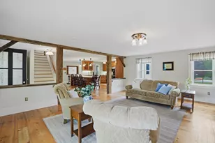 26 Main St, Hubbardston, MA 01452 - Photo 9