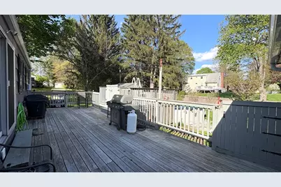 15 Fairhaven, East Longmeadow, MA 01028 - Photo 5