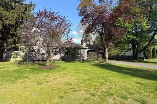 15 Fairhaven, East Longmeadow, MA 01028 - Photo 3