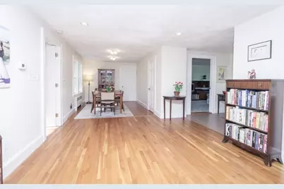 4 Crescent St, Natick, MA 01760 - Photo 9