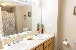 1305 Alyssa Dr, Groveland, MA 01834 - Photo 19