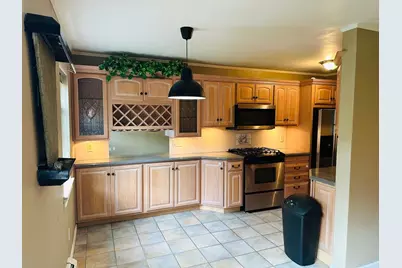 288 Regency Park Dr #288, Agawam, MA 01001 - Photo 9